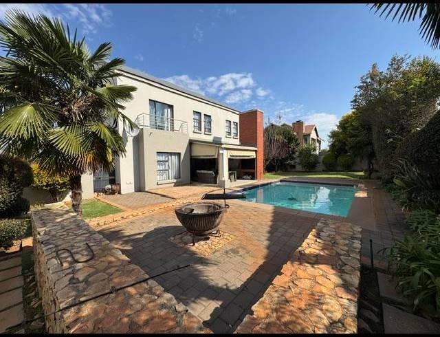 3 BEDROOM HOUSE FOR SALE IN MIDSTREAM HILL